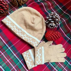 COACH wool hat and gloves